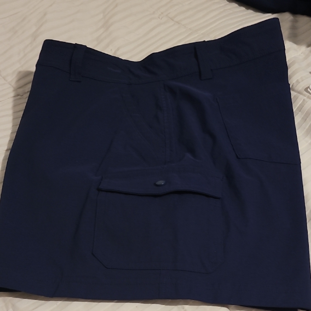 Eddie Bauer Dark Blue Cargo Shorts
